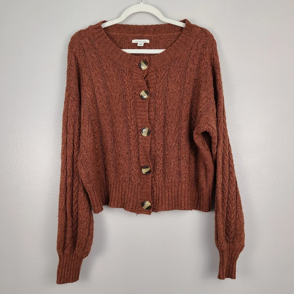 American Eagle Cropped Warm Brown Knit Tortoise Shell Button Up Cardigan Sweater